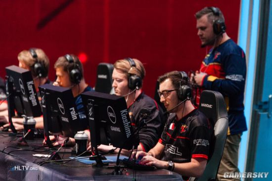 活塞连续打 活塞连续打